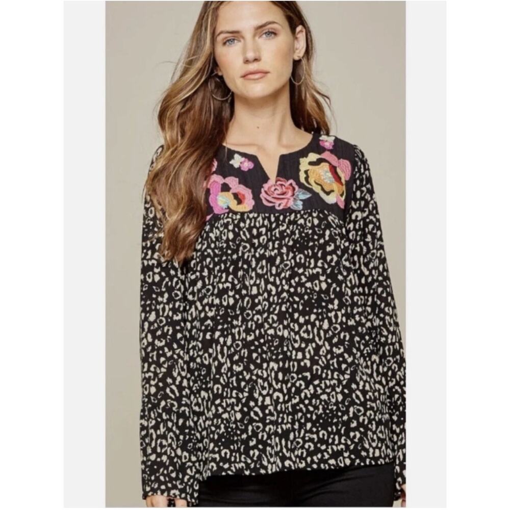 Savanna Jane Womens M Leopard Embroidered Crepe Boho Lightweight Blouse Top